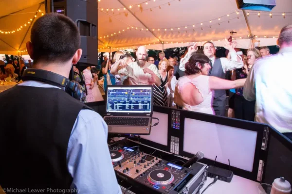 1403704924481-sunset-cove-bg